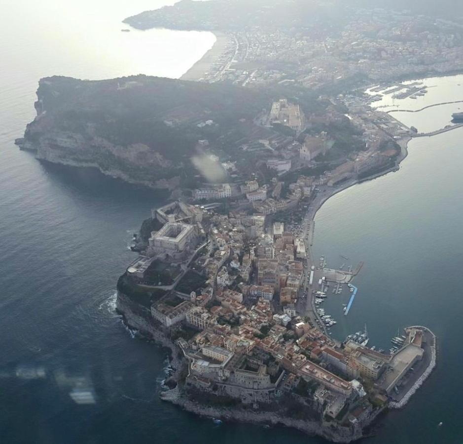 Brezza Di Mare Gaeta B&B Buitenkant foto